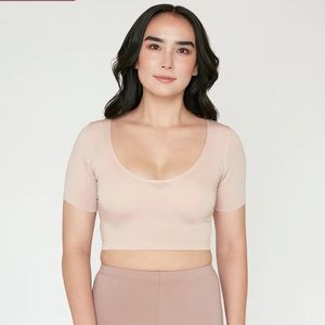 Numi / The Crop Undershirt / Small / Almond